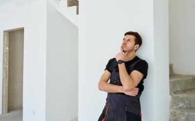 Kreatywne pomysły na dekoracje z gipsu na ścianie