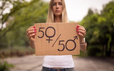 Jak wybrać upominek na 25-lecie kapłaństwa?