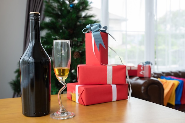 Jak zapakować butelkę wódki na prezent, by zrobić dobre wrażenie?