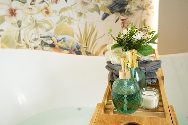 Jakie dekoracje do łazienki sprawdzą się w małej przestrzeni?