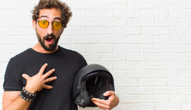 Co na prezent dla motocyklisty wybrać, aby sprawić prawdziwą radość?