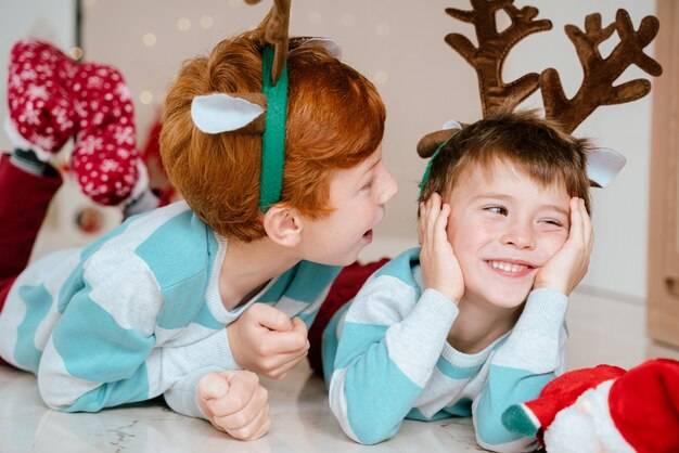 Co dla dzieci na święta wybrać, by sprawić im radość?