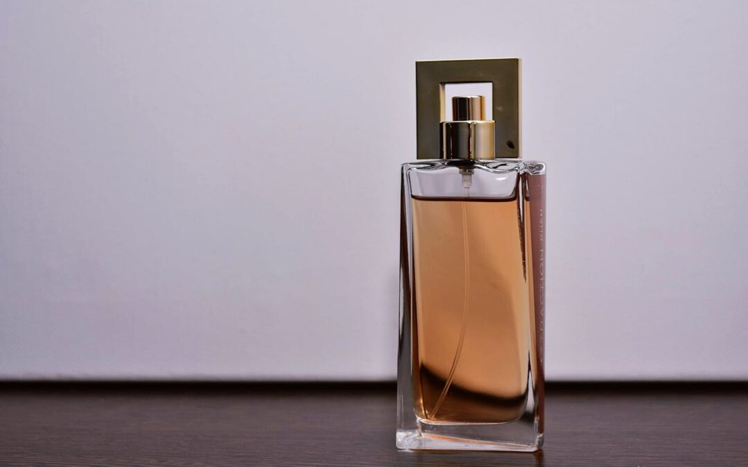 Luksusowe zapachy perfum – korzenne nuty, które hipnotyzują otoczenie