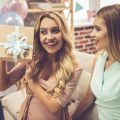 Co na 50 urodziny dla przyjaciółki będzie idealnym prezentem?