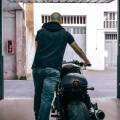 Najazd do załadunku motocykla na przyczepę. Jak wybrać długość?
